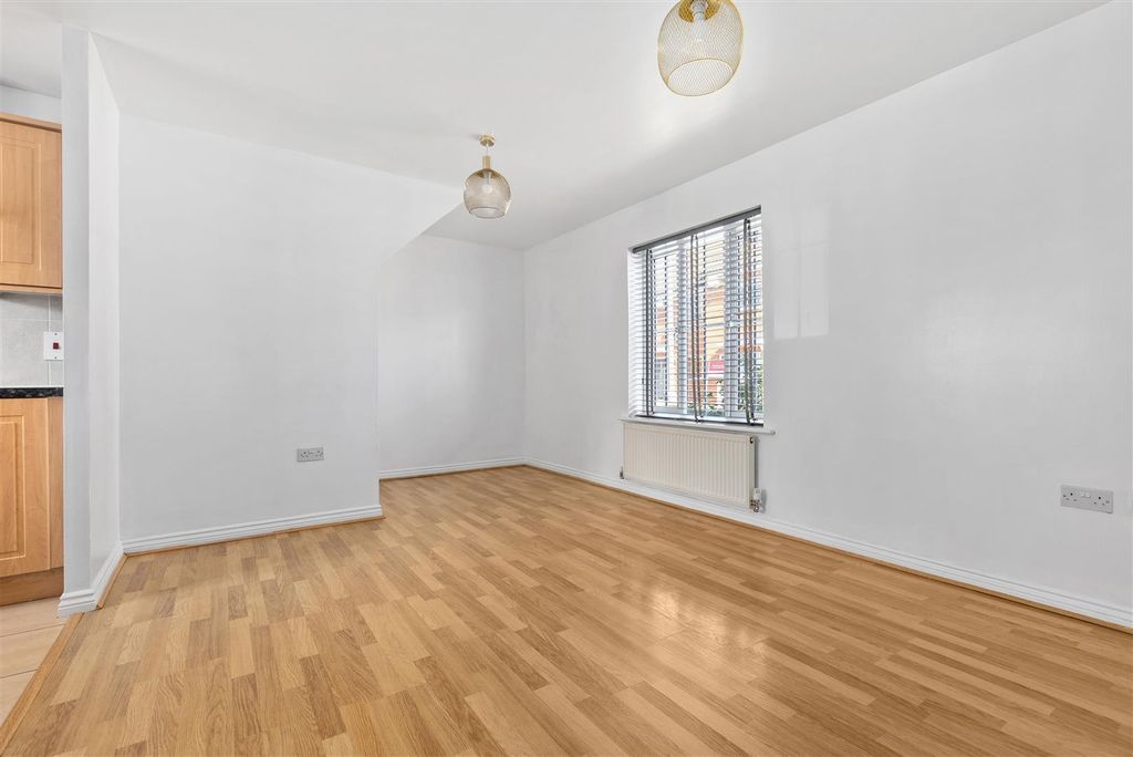 Property photo 3 of 15 Open Plan Living