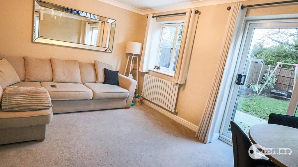 Property photo 3 of 17 Img_8997.Jpg