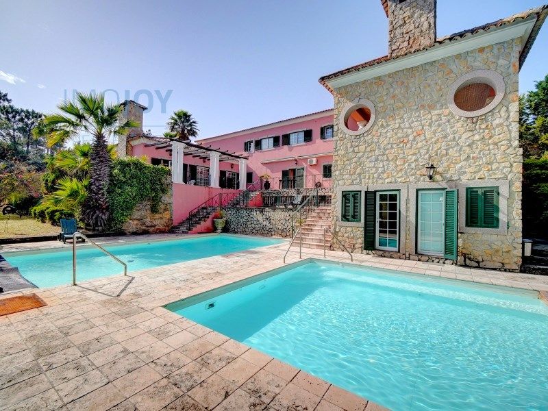 Property photo 1 of 50