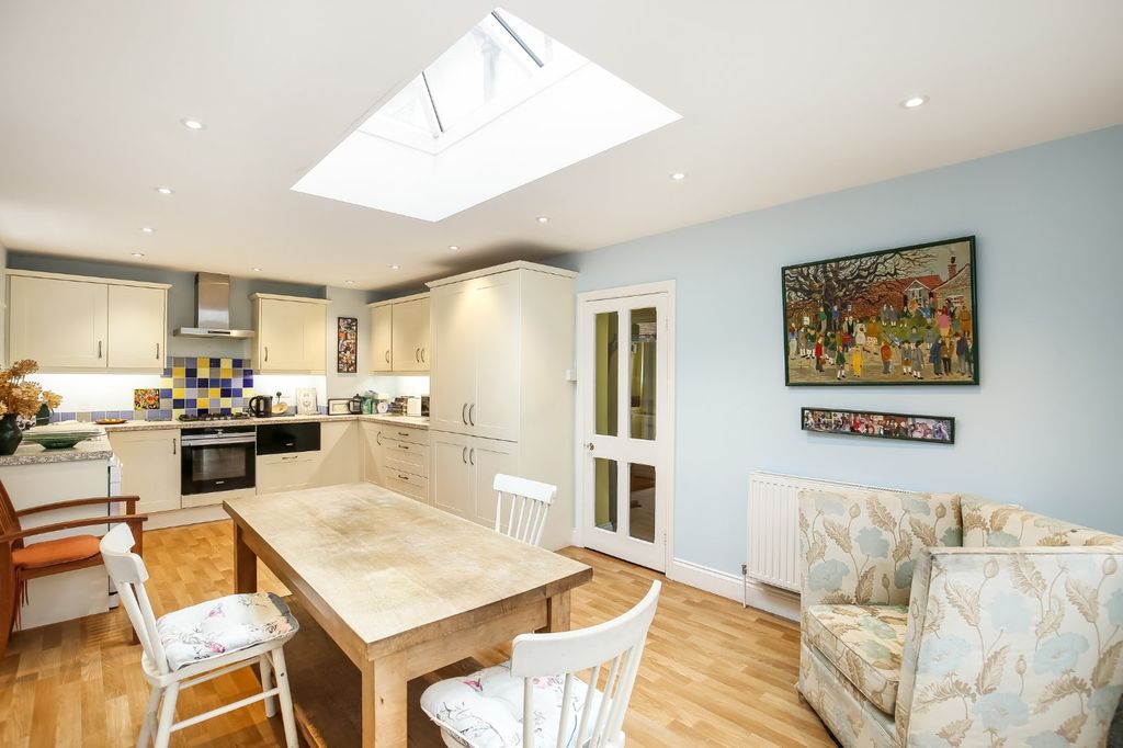 Property photo 3 of 15 Picture No. 08