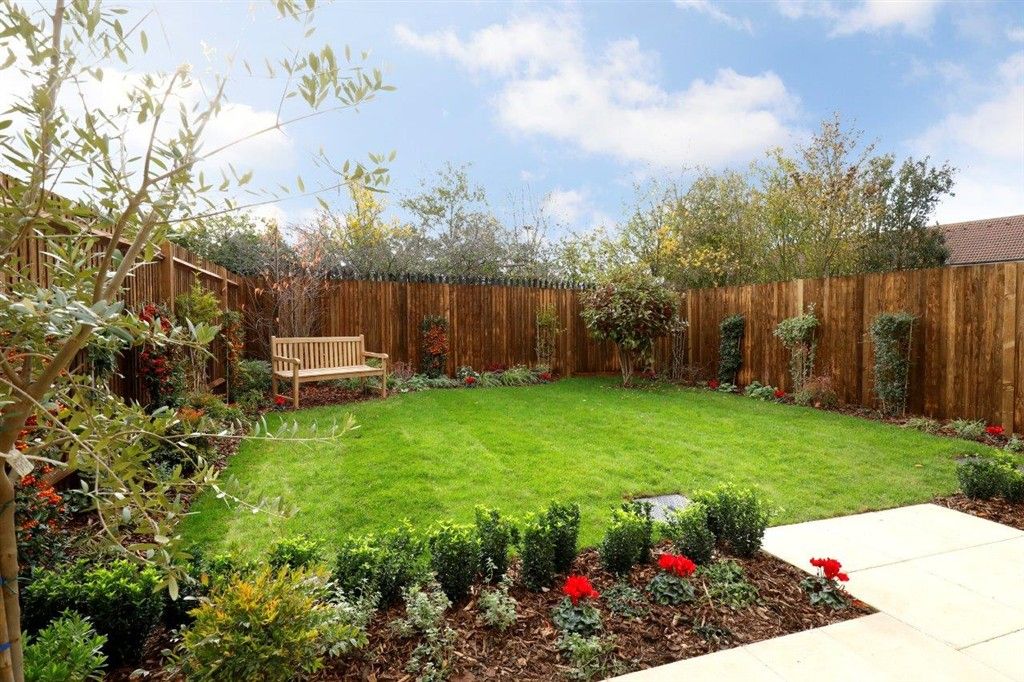Property photo 1 of 13 Garden Show Home