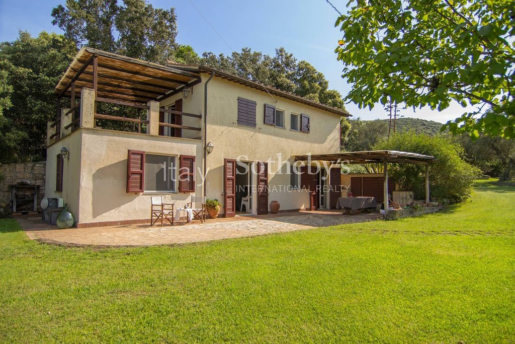 Property photo 2 of 36