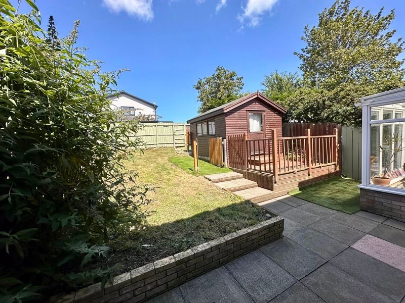 Property photo 2 of 16 Photo 11