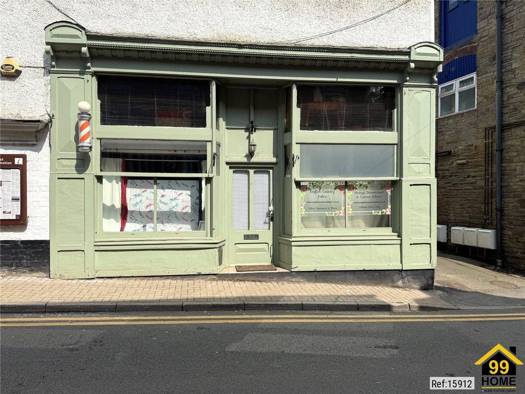 Property photo 1 of 9 Photo 0