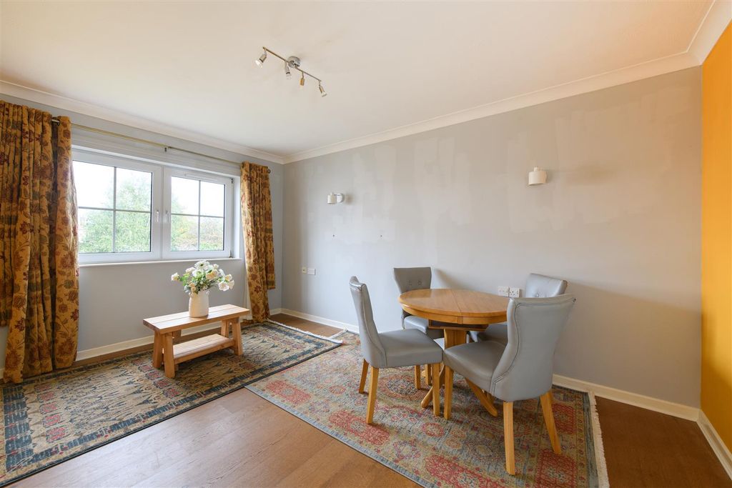 Property photo 3 of 12 Woodmere 9.Jpg