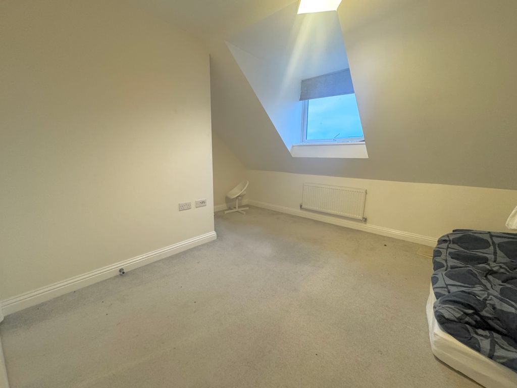 Property photo 2 of 12 View