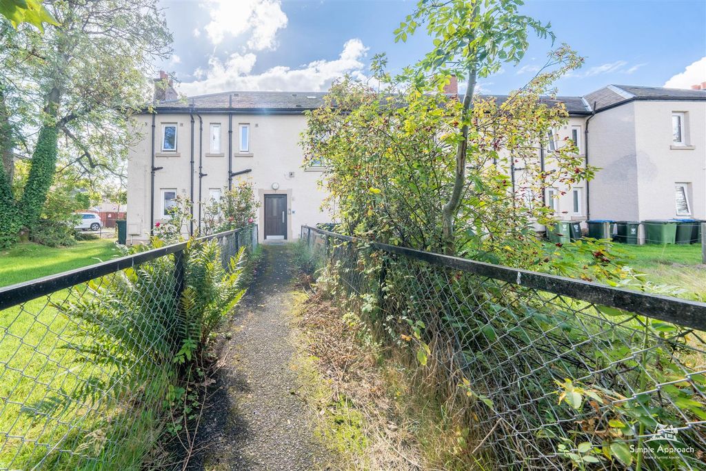 Property photo 1 of 32 Dsc03592-Hdr.Jpg