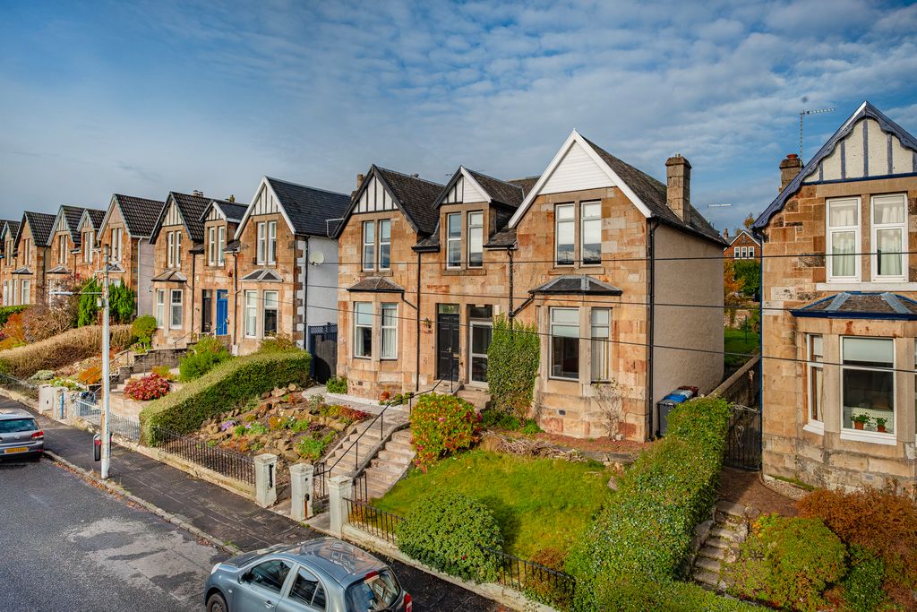 Property photo 1 of 37