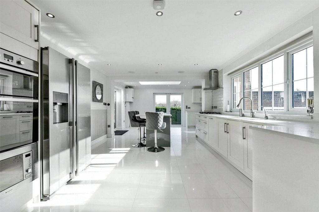 Property photo 2 of 13 Picture No. 13