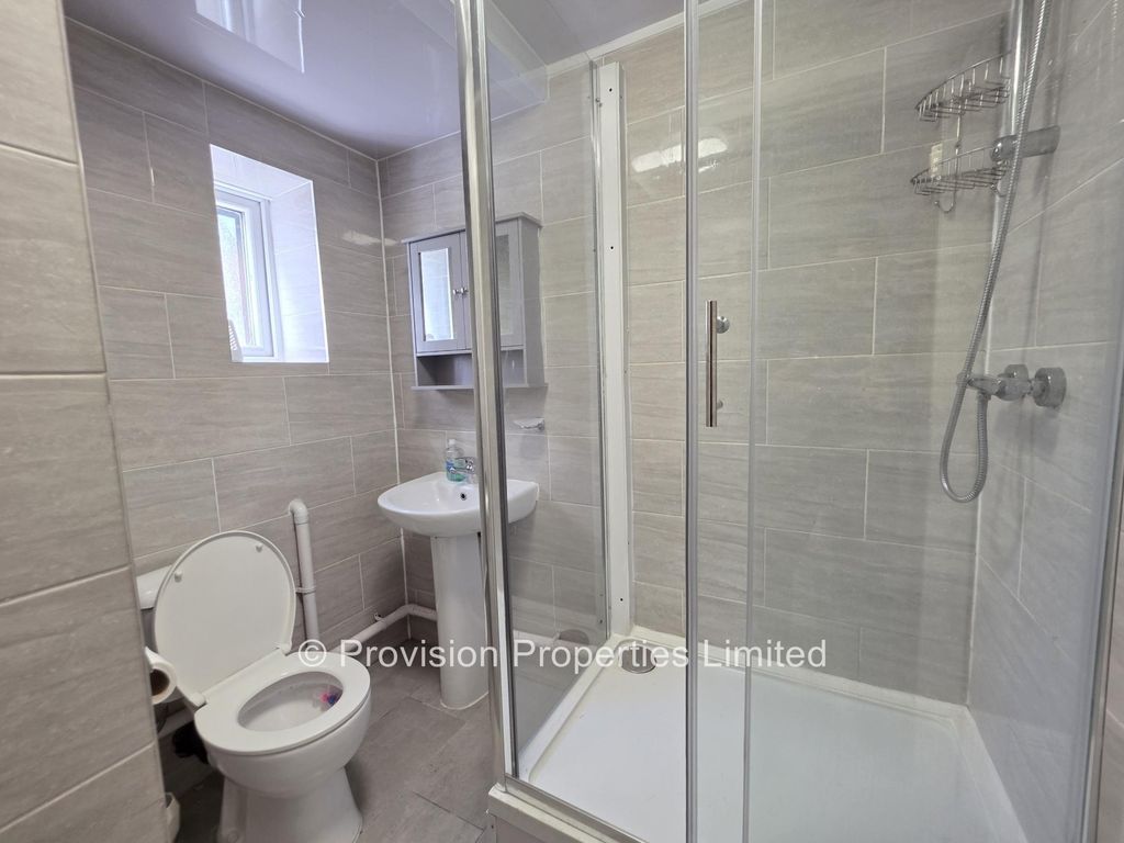 Property photo 2 of 6 Photo