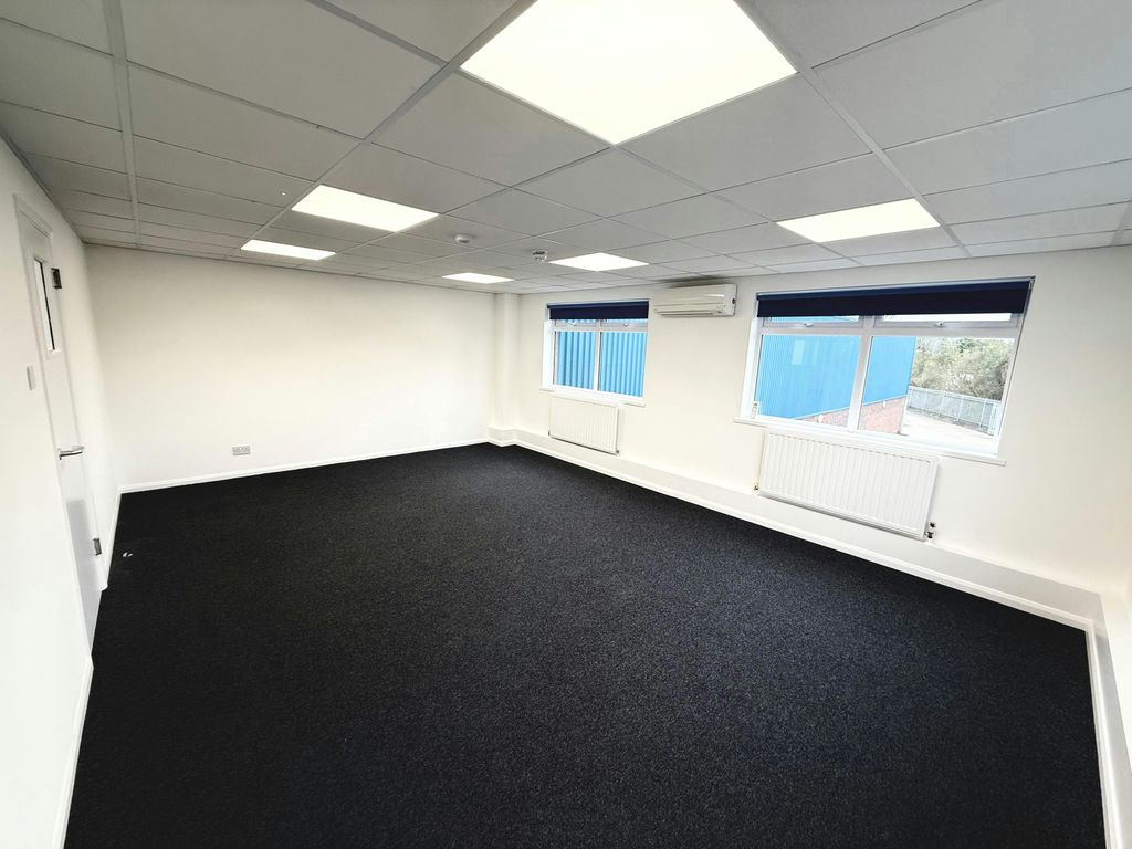 Property photo 3 of 7 1 (1).Jpg