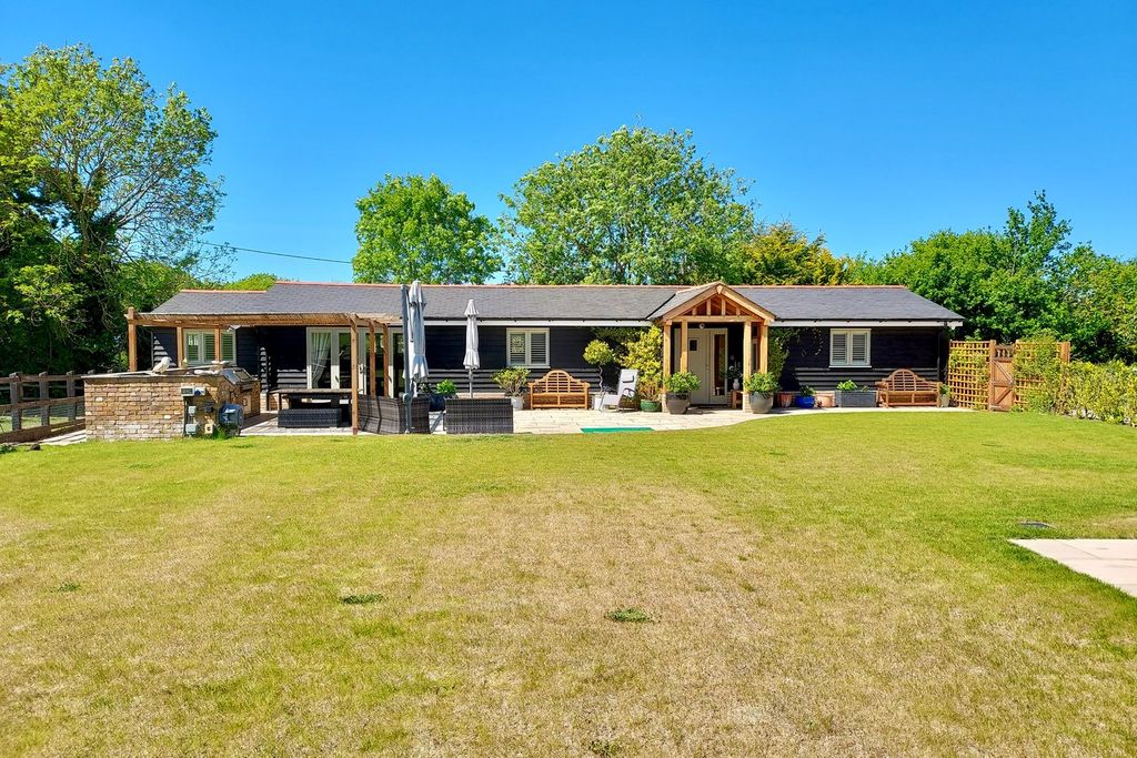 Property photo 1 of 22