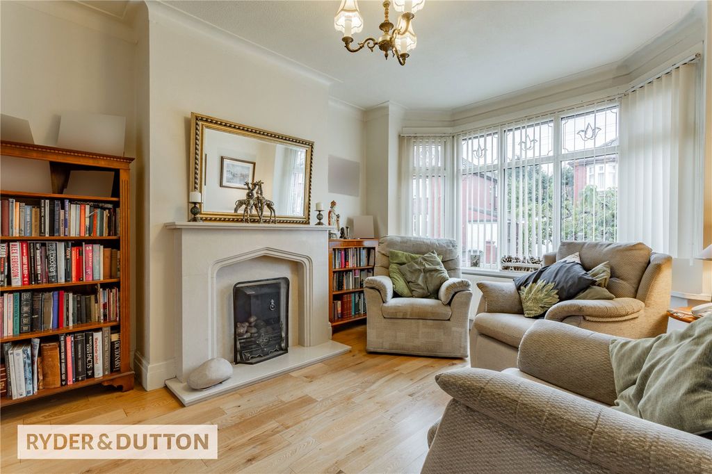 Property photo 3 of 28 Picture No. 18