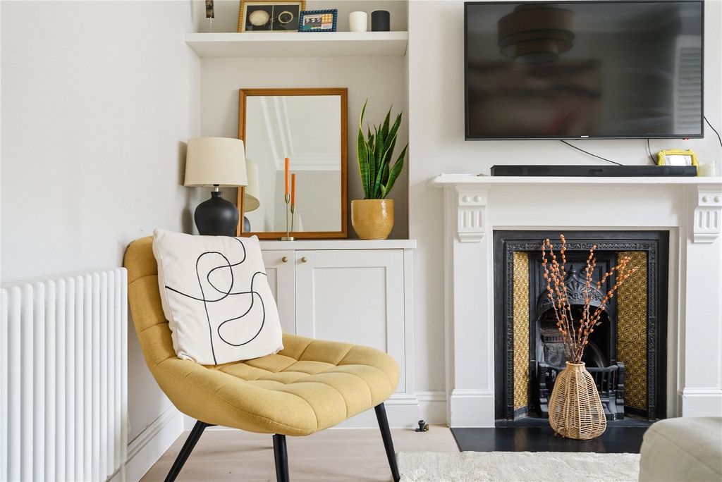 Property photo 3 of 14 Picture No. 02