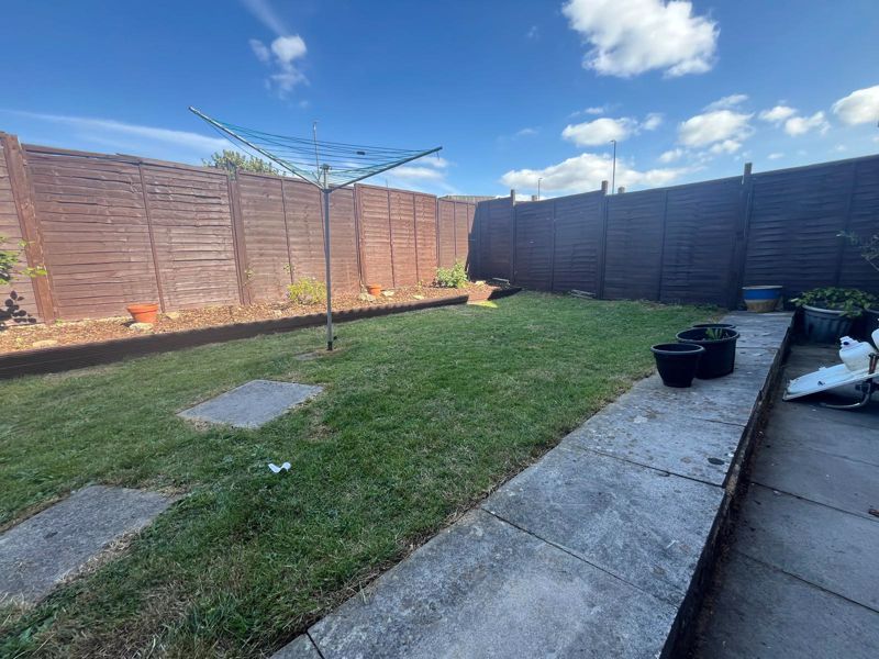 Property photo 2 of 15 Photo 16