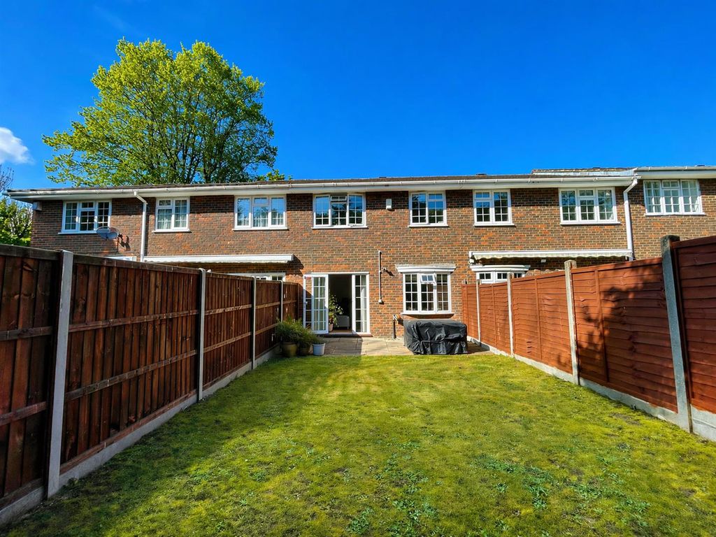 Property photo 2 of 28 Baws5.Png