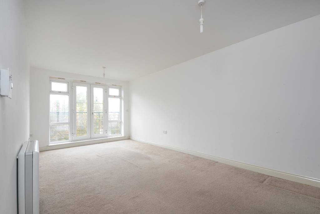 Property photo 3 of 8 Internal View
