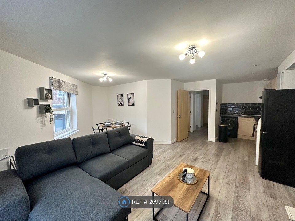 Property photo 2 of 13