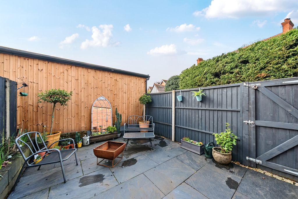 Property photo 2 of 22 1407067-3-6989d6d...