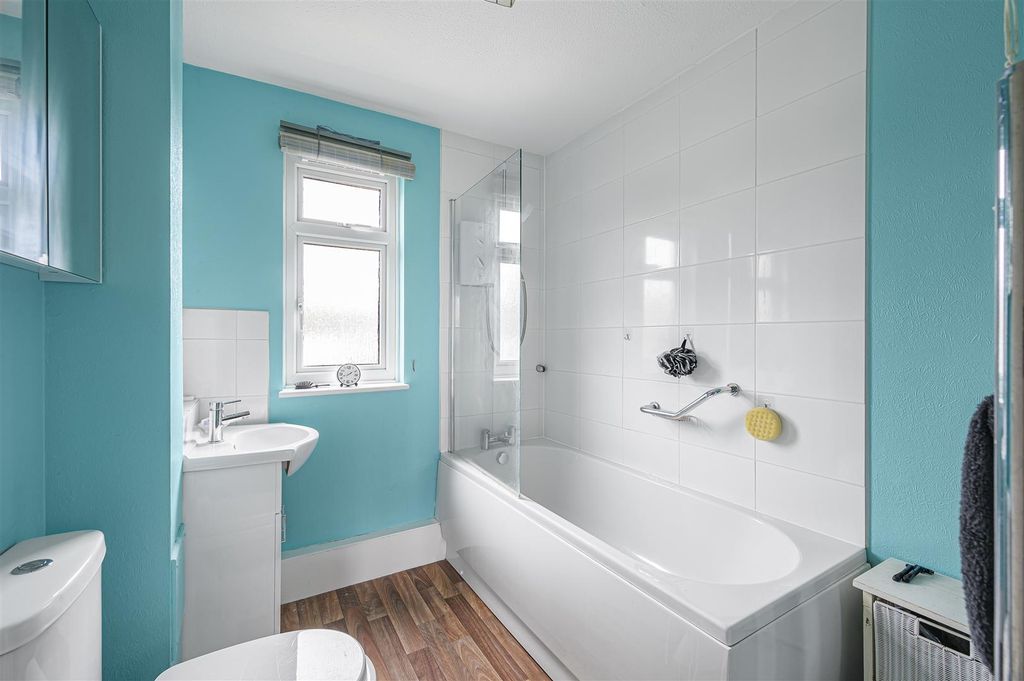 Property photo 3 of 9 Photo 09-03-2026, 14 53 18.Jpg