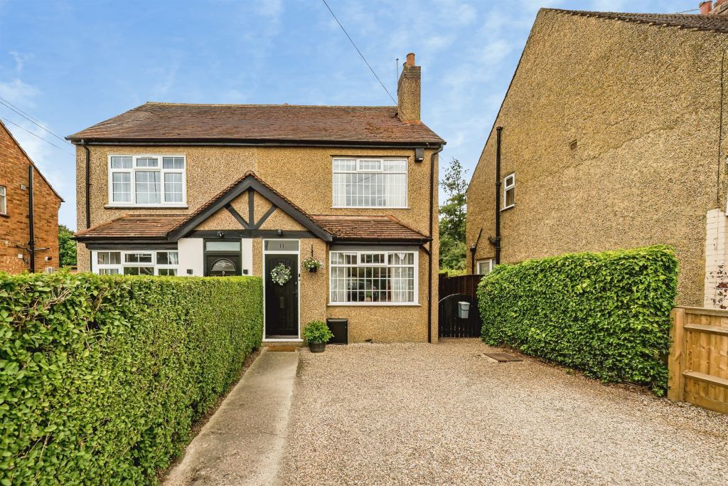 Property photo 1 of 32