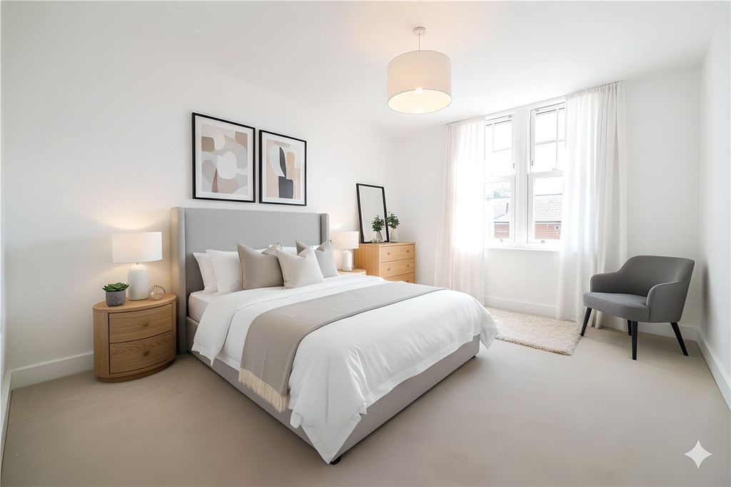 Property photo 3 of 7 Picture No. 18