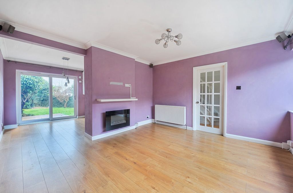 Property photo 2 of 20 1-698461864B60A-1...