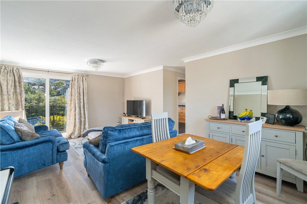 Property photo 3 of 14 Sitting Dining Room