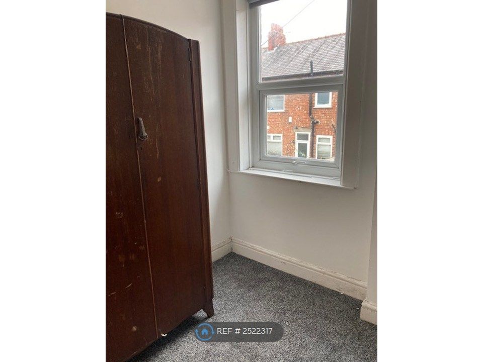 Property photo 3 of 3