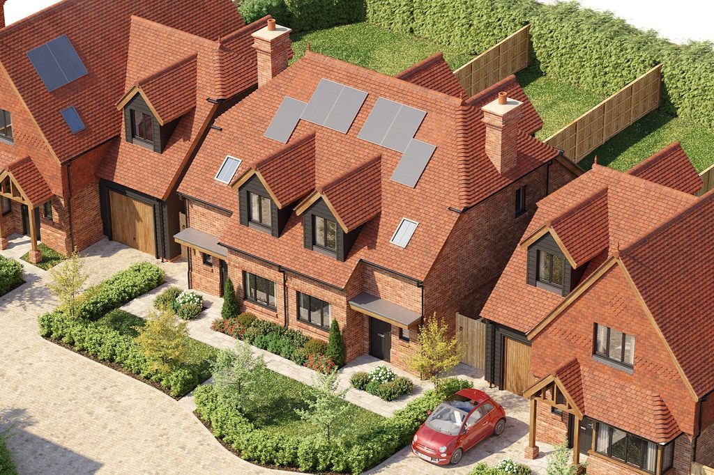 Property photo 1 of 11 Photo 4