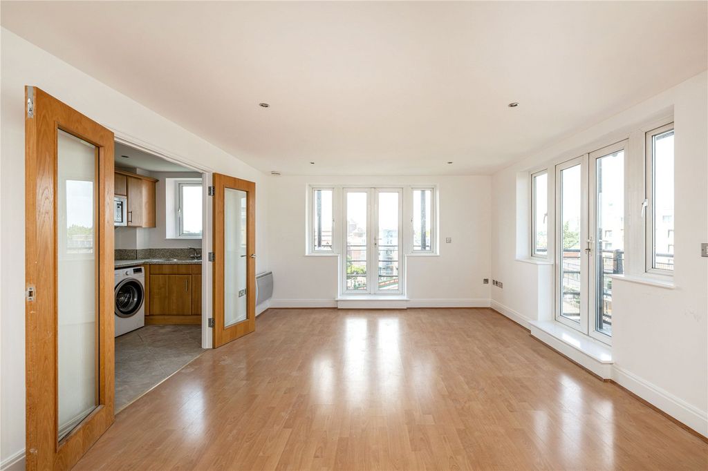 Property photo 1 of 22 Picture No. 31