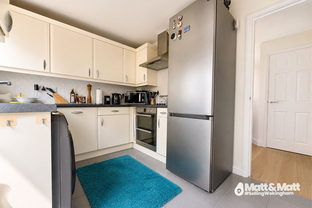 Property photo 3 of 11 3554036