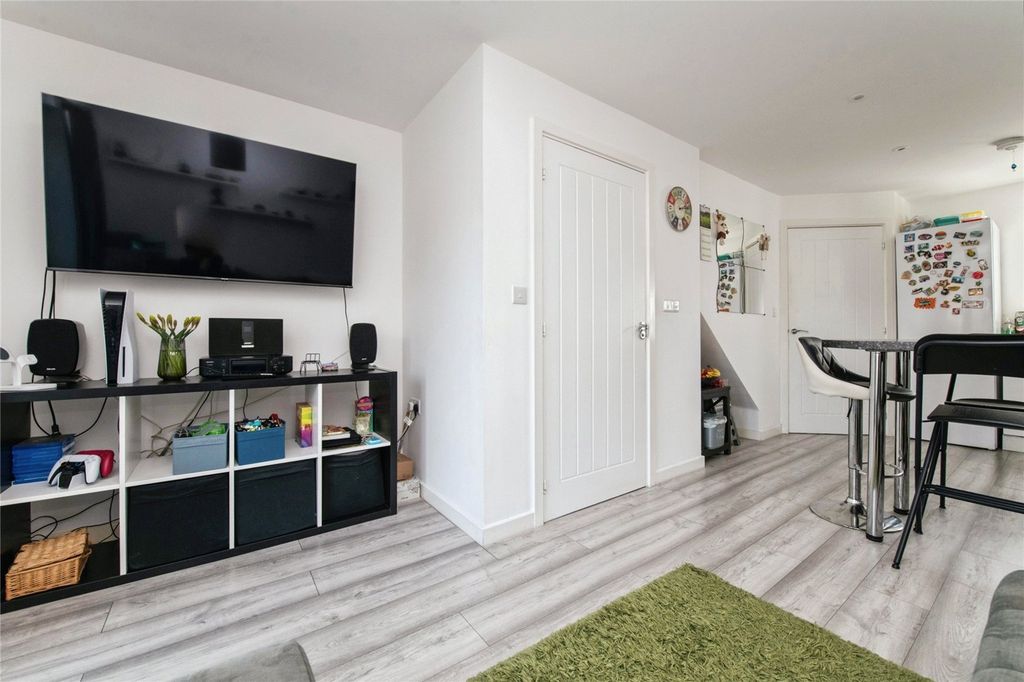 Property photo 2 of 13 Picture No. 07