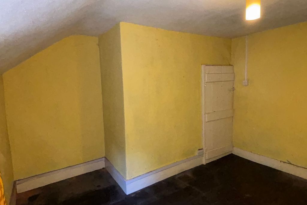 Property photo 3 of 16 7 & 7A Three Trees, Castle Street, Whittington, Oswestry Sy11 4De