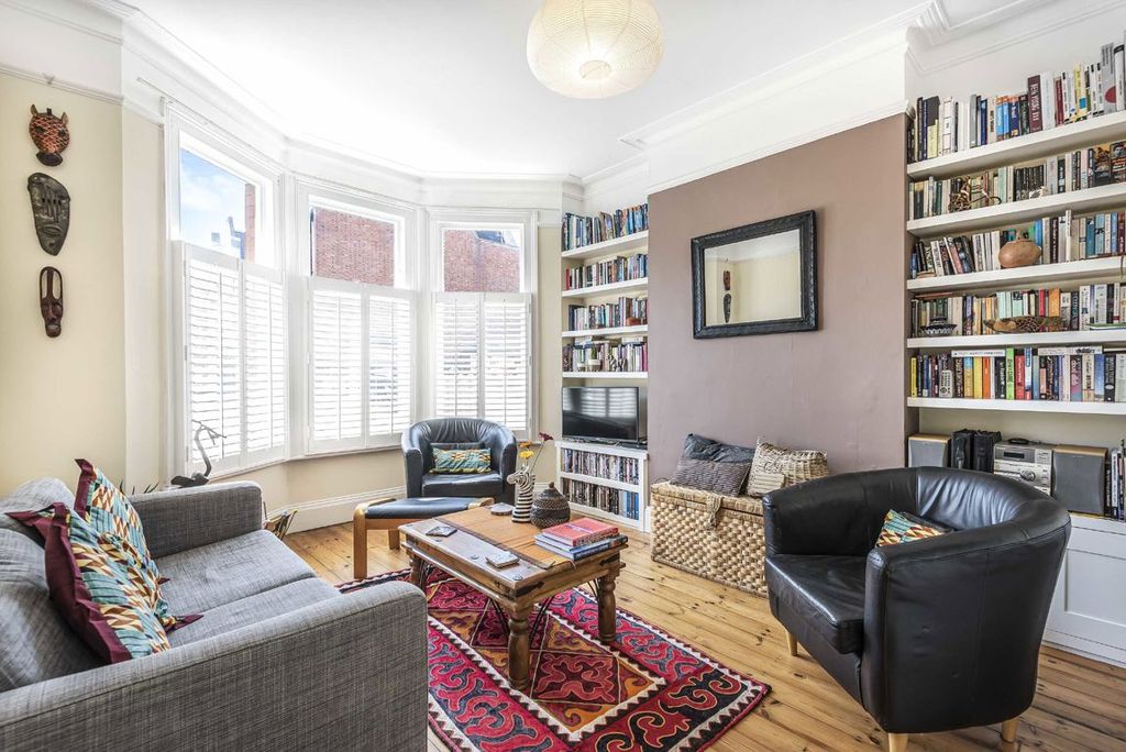Property photo 1 of 5