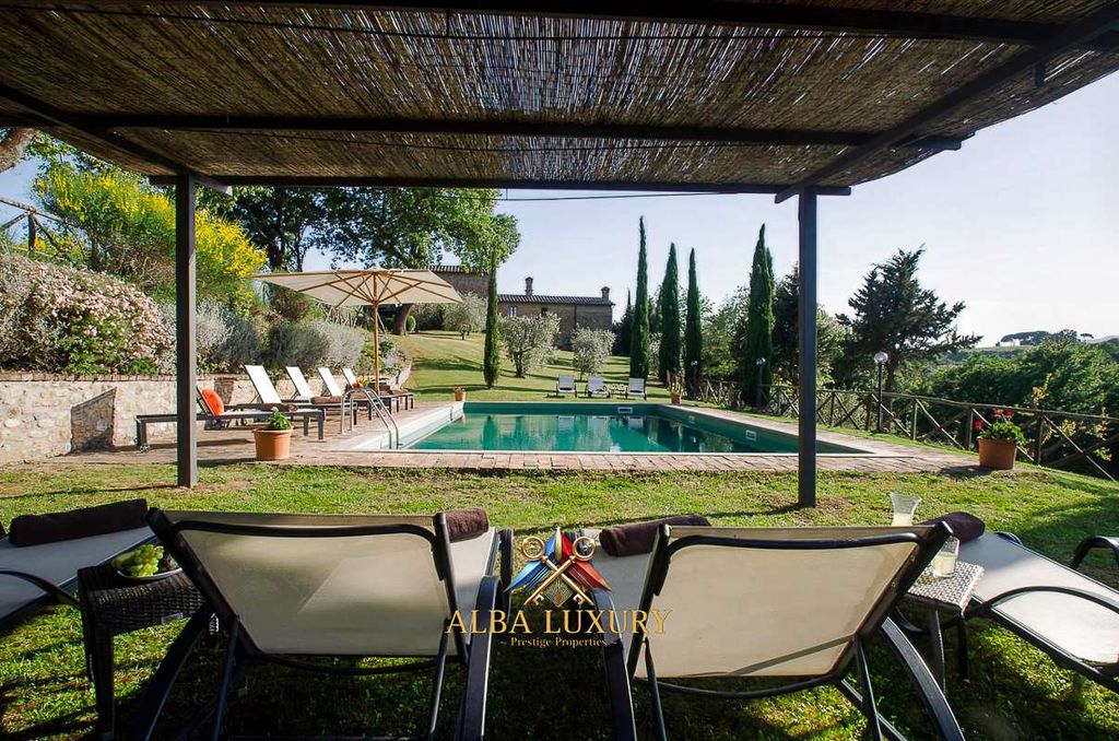 Property photo 2 of 30