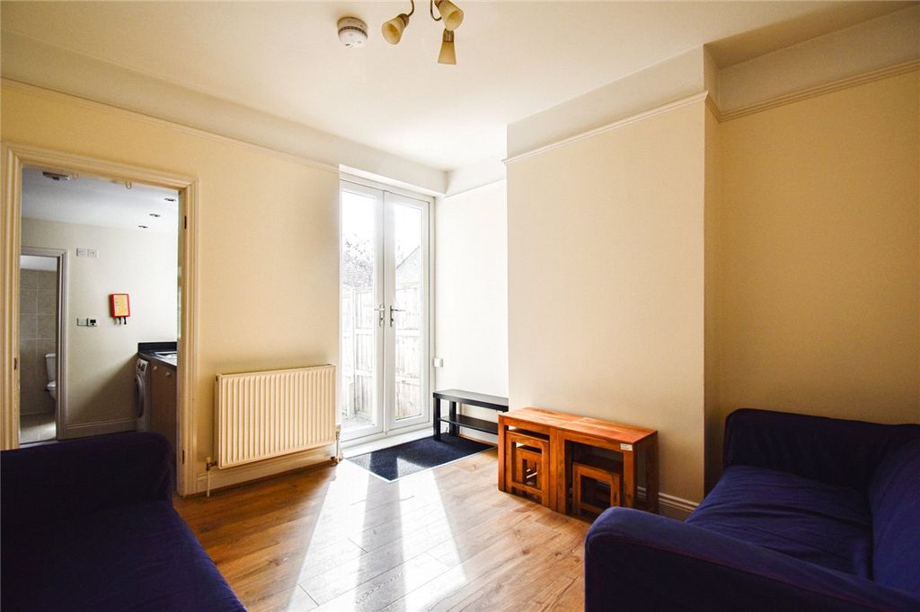 Property photo 3 of 13 Picture No. 23