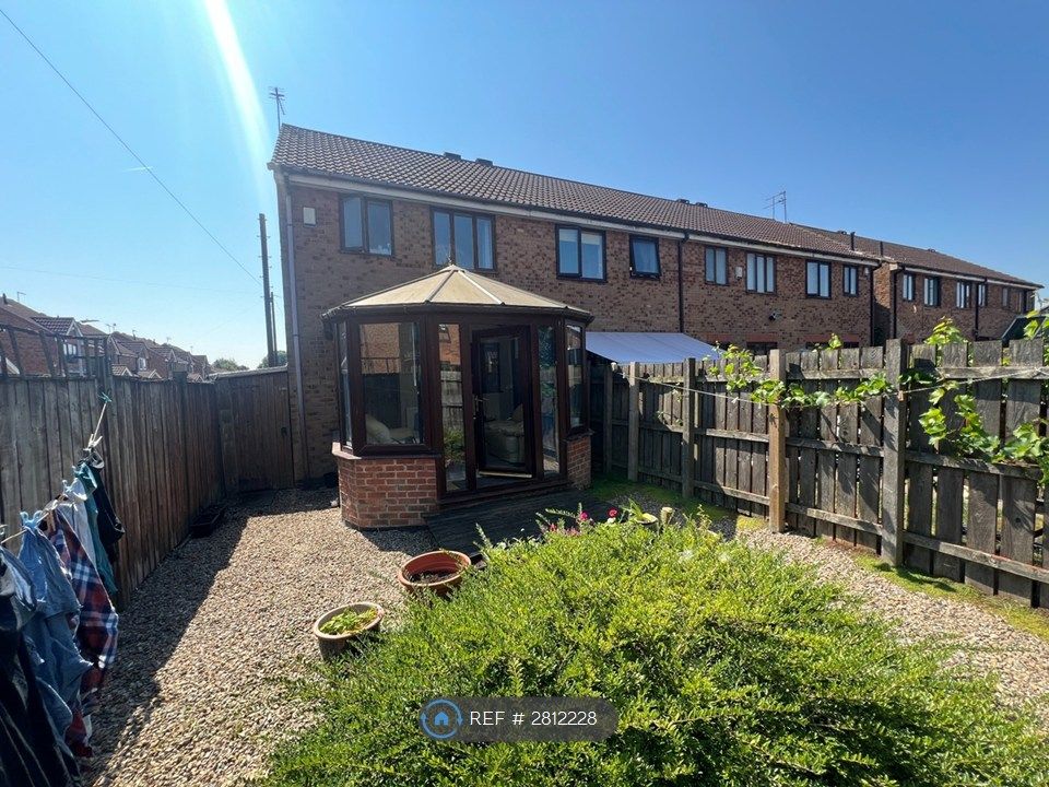 Property photo 1 of 17 Rear
