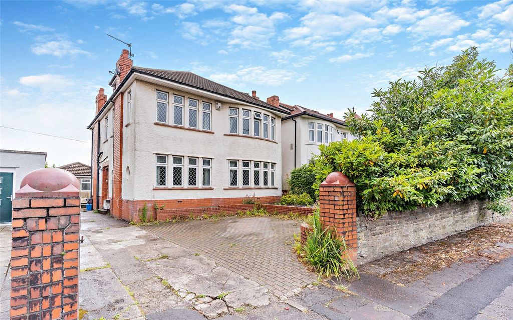 Property photo 1 of 18 Front