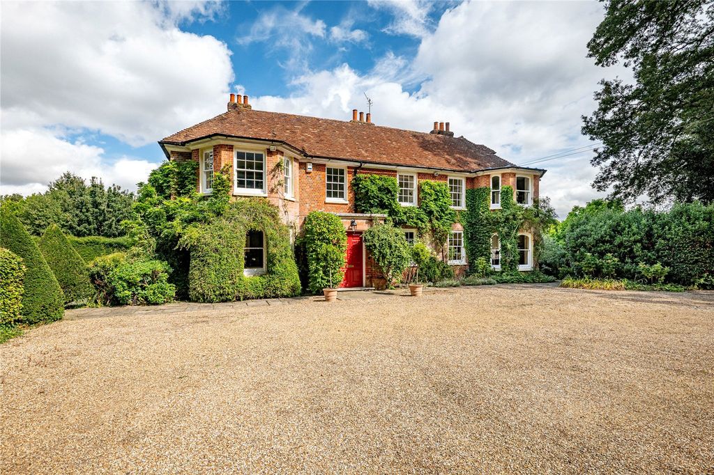 Property photo 1 of 35 House