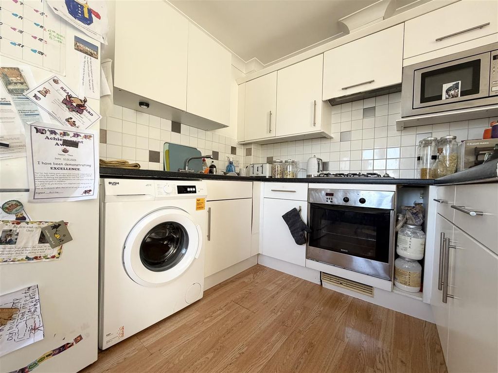 Property photo 2 of 8 Img_1042.Jpeg