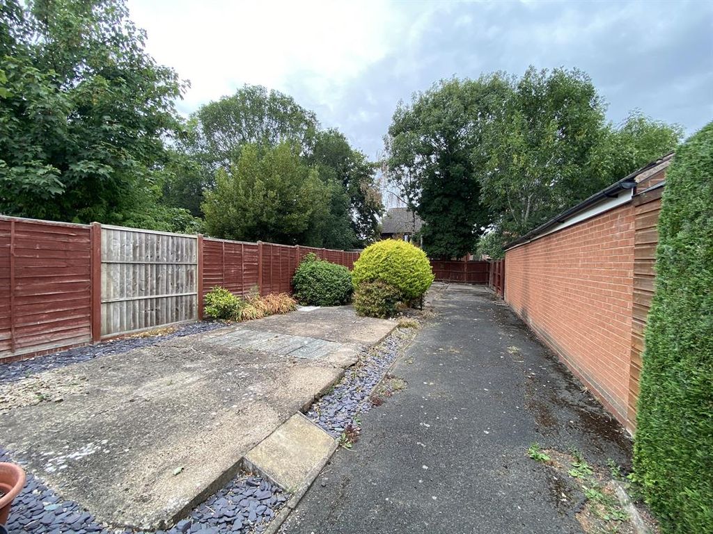 Property photo 3 of 11 Photo 3
