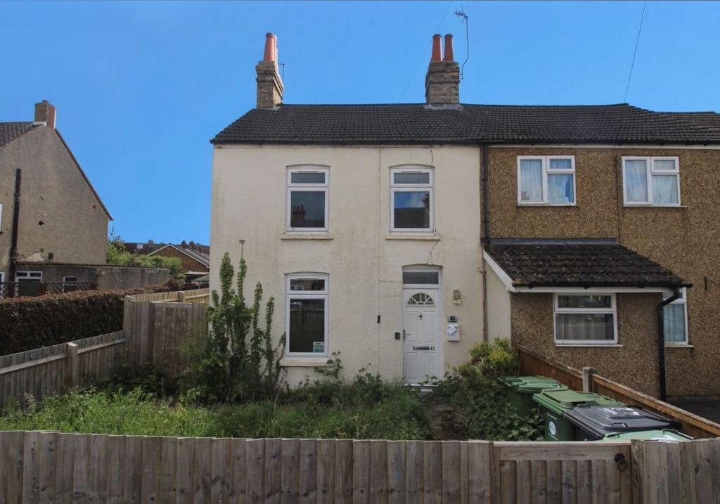 Property photo 1 of 4