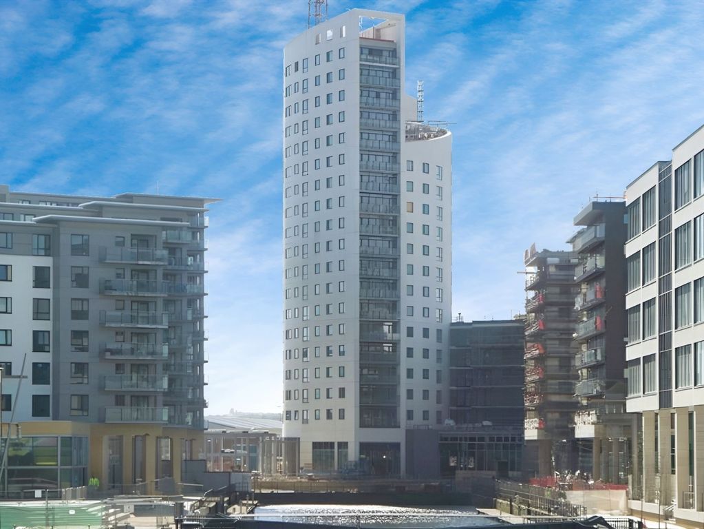 Property photo 1 of 3 Picture No. 09