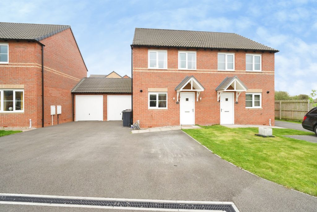 Property photo 1 of 21