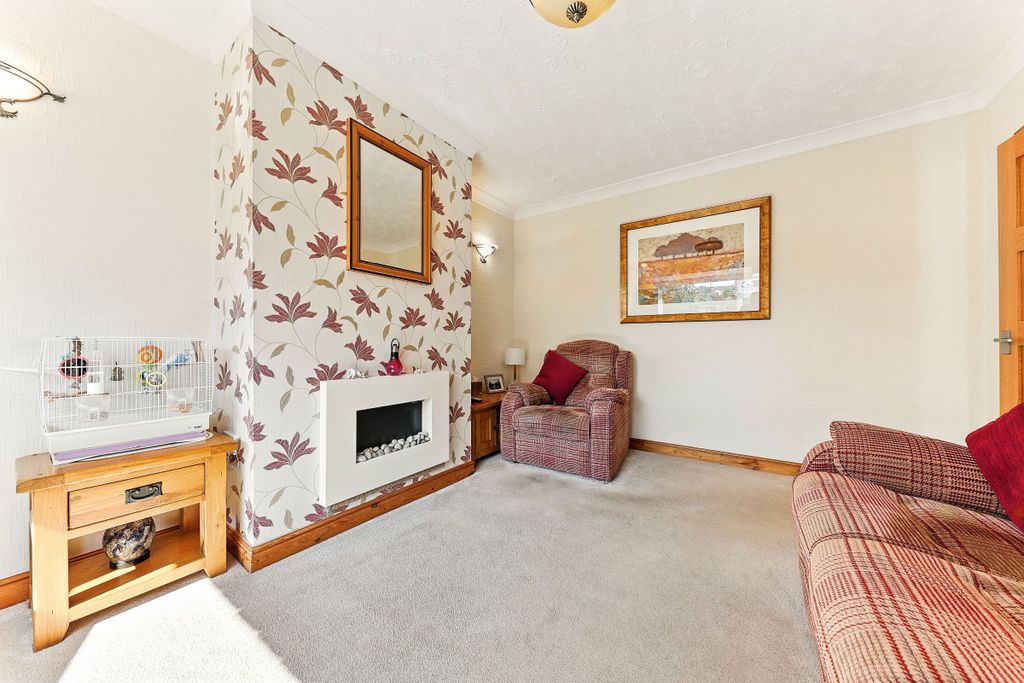 Property photo 3 of 30