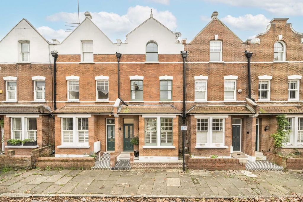 Property photo 1 of 10