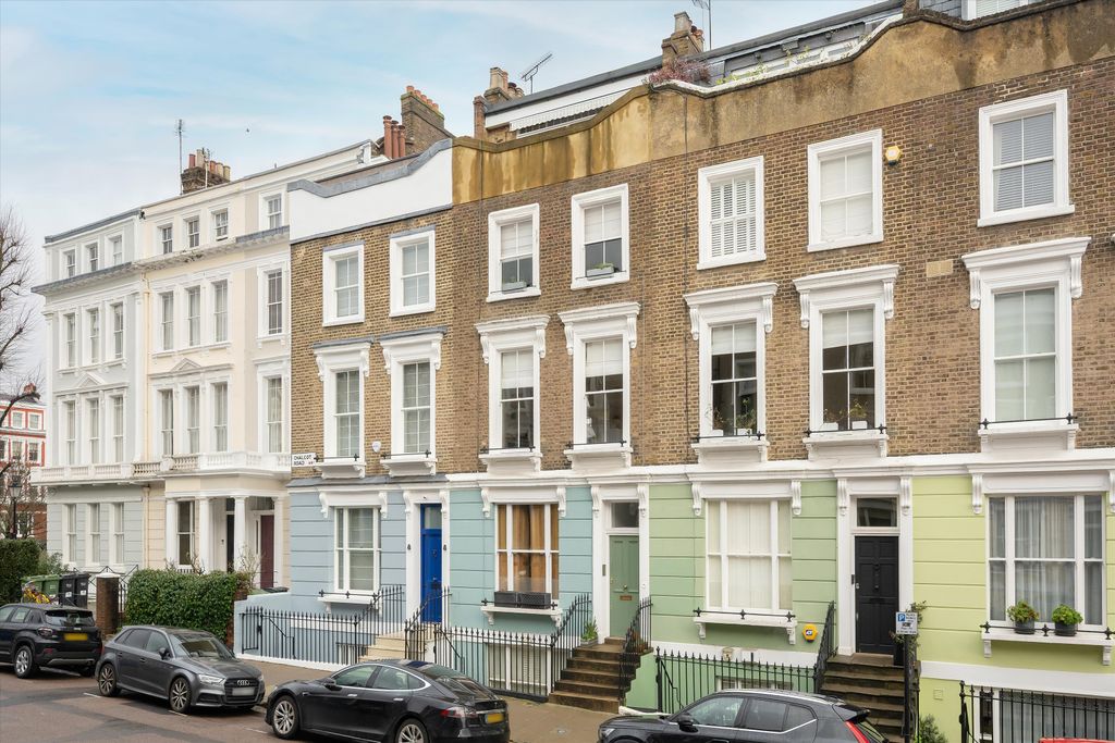 Property photo 1 of 12 Image