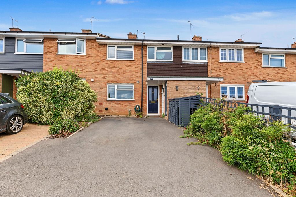 Property photo 1 of 19