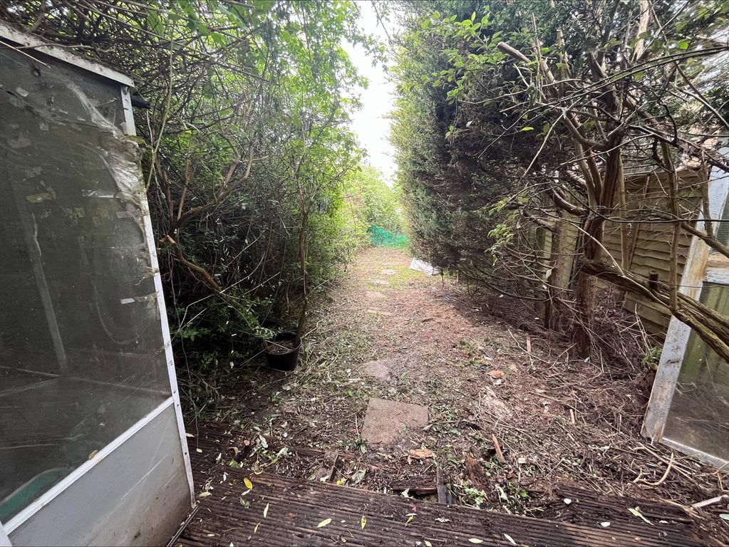 Property photo 1 of 4